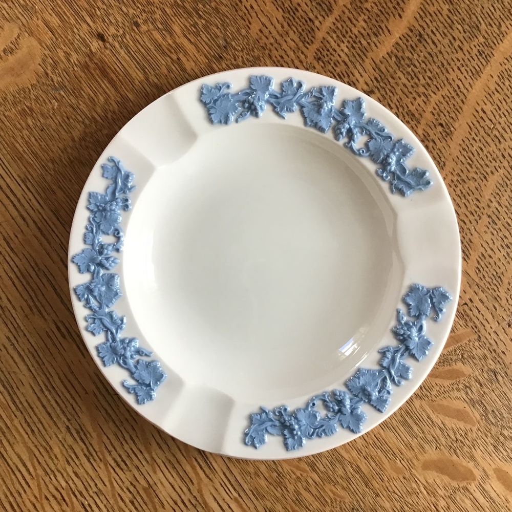 Wedgwood Queens Ware Vintage Cigar Ashtray Trinket Dish England